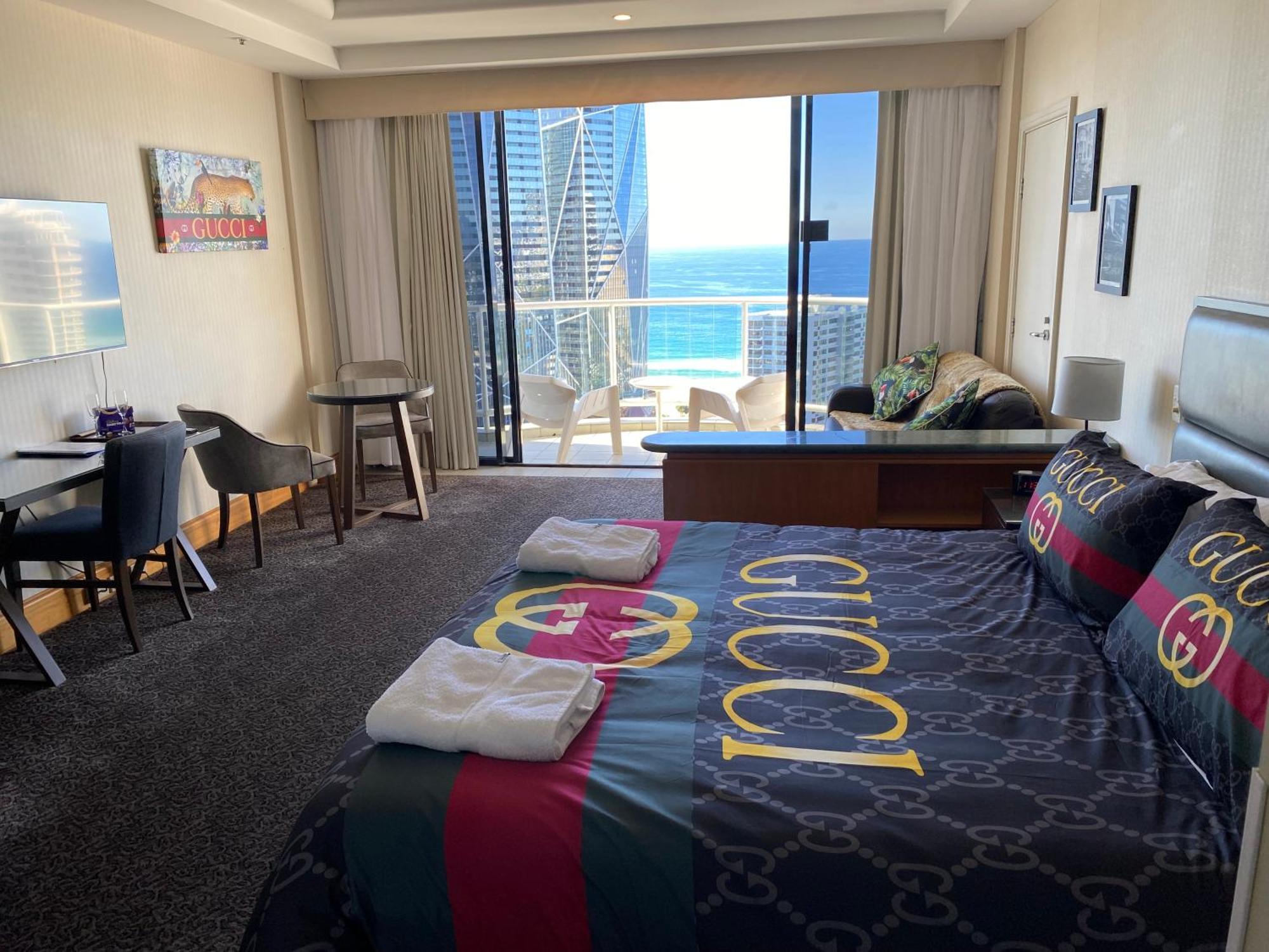 Luxury Privately Owned Ocean View Studio Apartments At O4Ks Gold Tower Гоулд Коуст Екстериор снимка